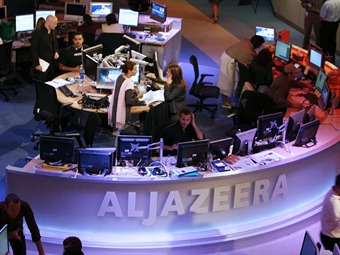 Irak suspende 10 canales de televisión por "incitar a la violencia" sectaria