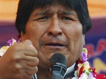 Evo Morales califica lo sucedido como "una agresión a América Latina"