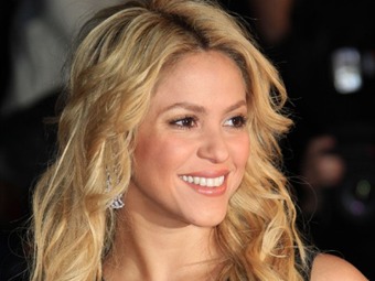 Shakira se defiende en los tribunales de la demanda de De la Rúa