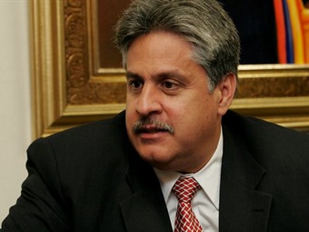 Fiscalía investiga supuestas presiones de Iván Moreno a exsecretario de salud zambrano