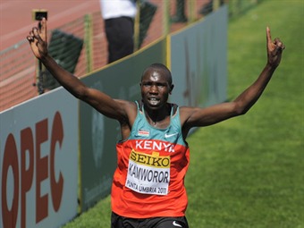 El keniata Geoffrey Kipsang, ganador de la Media Maratón de Bogotá