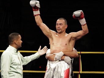 El bogotano Alexander Brand es nuevo campeón mundial silver super mediano