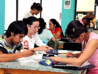 Dos billones de pesos es el déficit de las universidades públicas del país