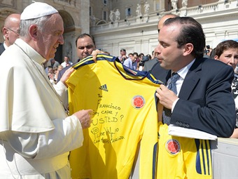 “Francisco, soy capaz y usted?”