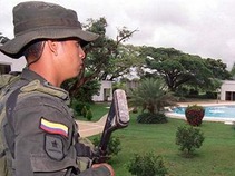 Incautan bienes a familiares de alias Cuchillo