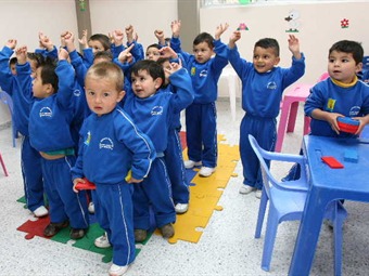 Comienza entrega de almuerzos a niños de primera infancia en Bogotá