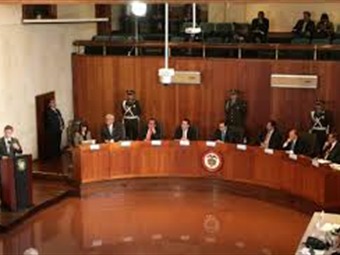 Arranca investigación contra la Corte Constitucional