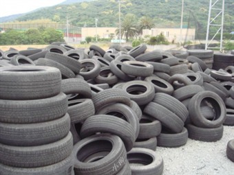 Bogotá no tiene como recoger llantas usadas