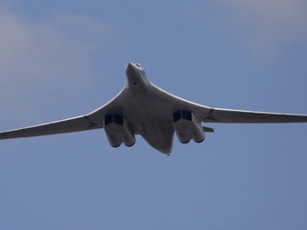 Vuelos cumplen normas internacionales para uso de espacio aéreo: Rusia