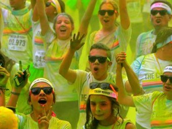 Organizadores de ‘Color Run’ deberán devolver dinero a los inscritos