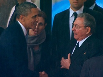 Cubanos, entre optimistas y escépticos con saludo de Obama y Castro