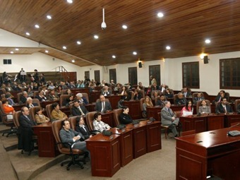 Rifirrafe en el Concejo de Bogotá por salida de una funcionaria