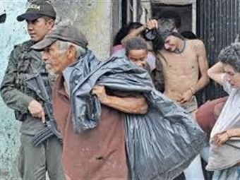 La Secretaría de Integración Social organiza cena a habitantes de la calle