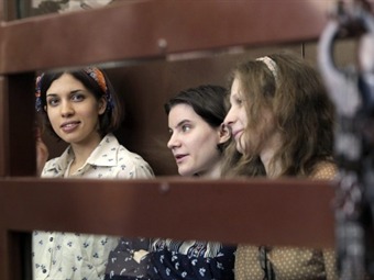 Las Pussy Riot Aliójina y Nadezhda Tolokónnikova salen en libertad Las Pussy Riot Aliójina y Nadezhda Tolokónnikova salen en libertad