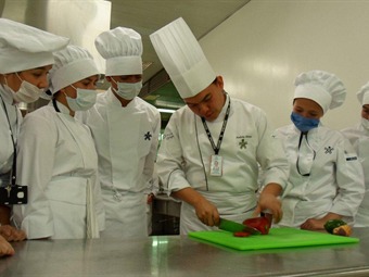 Sena impondrá sanción a empleadores que incumplan cuota de aprendices