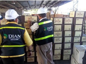 El contrabando equivale al 90% de lavado de activos del país: Dian