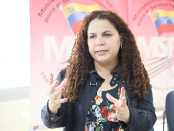 Uribe debe ser descendiente de Santander, traidor de Bolívar: Iris Varela