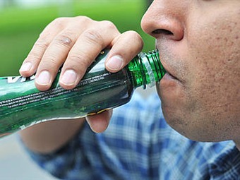 Bebidas energizantes pueden producir taquiarritmias y aumento de la tensión