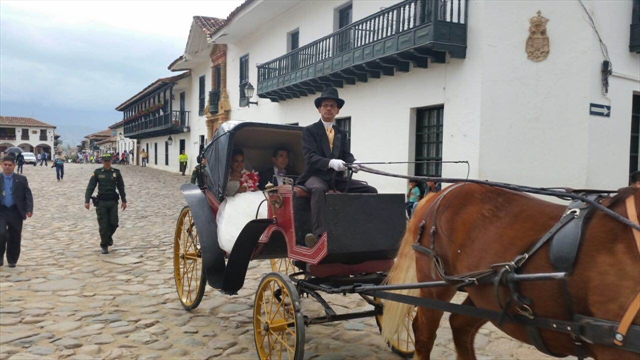 Se casó en Boyacá el ministro de las TIC Diego Molano