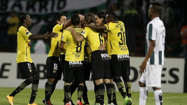Mazazo al Atlético Nacional: Barcelona lo derrotó 3-2 en Medellín