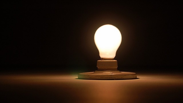 La empresa de energía de Boyacá, EBSA, aseguró que hace falta conciencia para ahorrar recursos naturales en esta región.: Consumo de energía aumentó hasta en un 13% en hogares e industrias de Boyacá