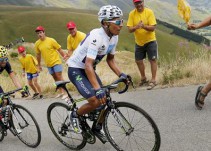 En espectacular etapa, Nairo finaliza segundo en el Alpe d'Huez