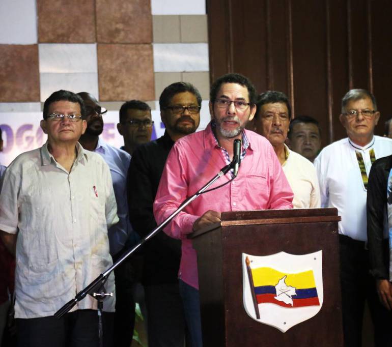 Operaciones militares ponen en riesgo cese el fuego unilateral: Farc