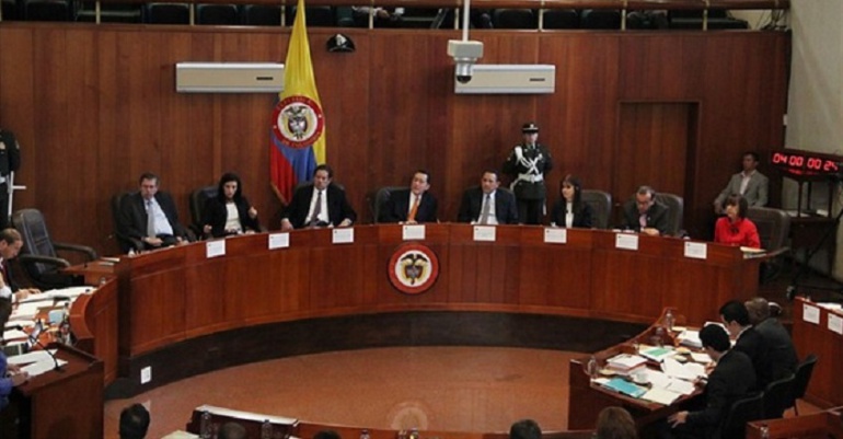 Corte abre debate sobre cátedra de educación sexual a menores