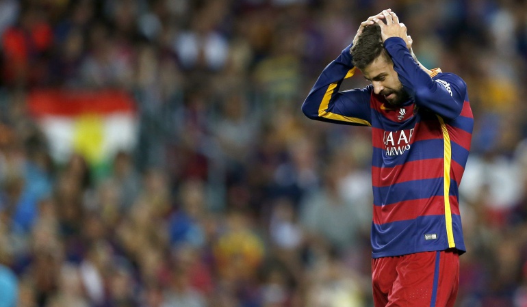 Piqué se disculpa y dice que no insultó al asistente