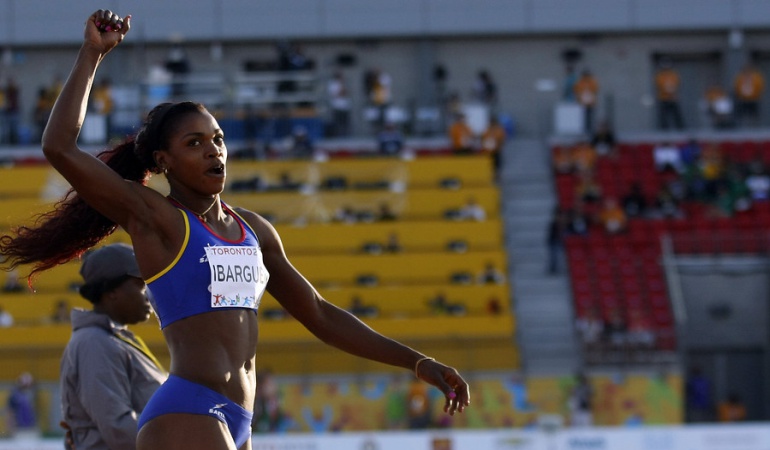 Caterine Ibargüen clasifica a la final del Mundial de Atletismo