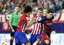 Messi derriba la resistencia del Atlético y consigue un nuevo triunfo para Barcelona