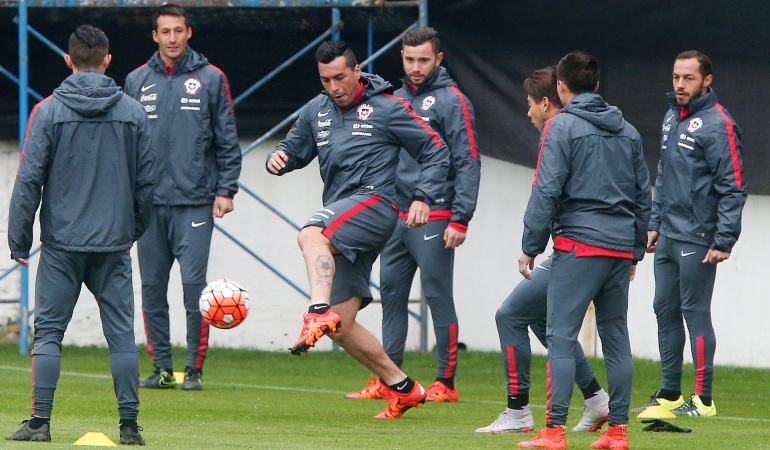 Eliminatorias Mundial Rusia 2018, selección Chile, Arturo Vidal, Alexis Sánchez: Vidal y Sánchez, dudas de Sampaoli para el inicio de la eliminatoria