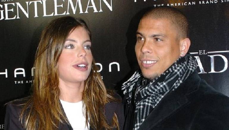 Daniela Cicarelli con Ronaldo en 2005.