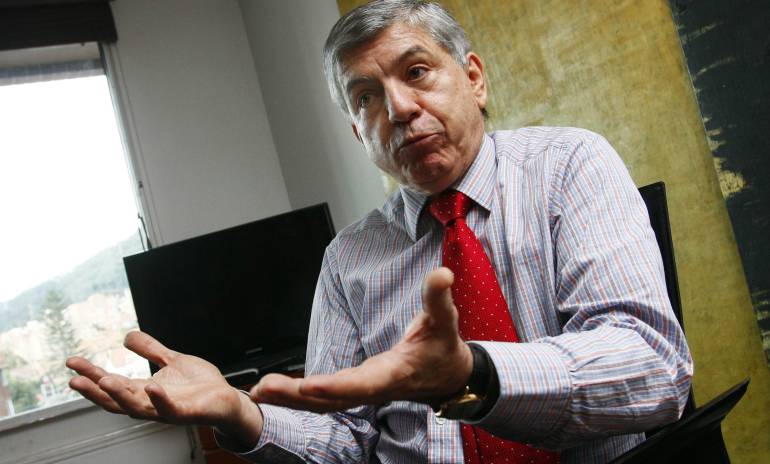 Gaviria acusa a Vargas Lleras de resquebrajar la Unidad Nacional