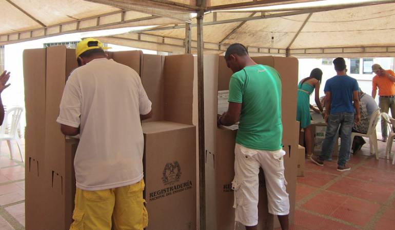 Alerta en 85 municipios de 22 departamentos por riesgo electoral