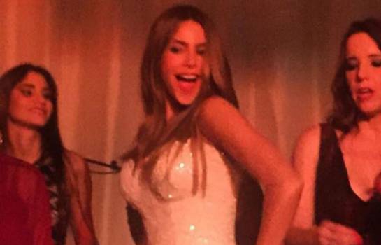 ¿Sofía Vergara trata de despistar sobre su vestido de novia? ¿Sofía Vergara trata de despistar sobre su vestido de novia?
