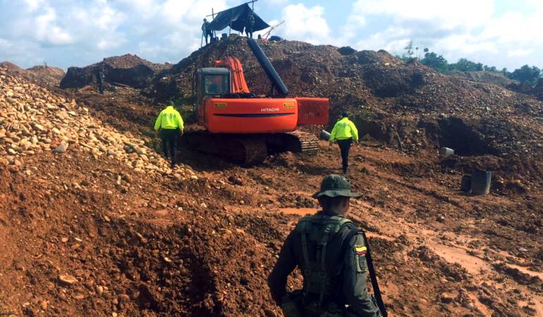 Primer embargo de bienes usados para la minería ilegal
