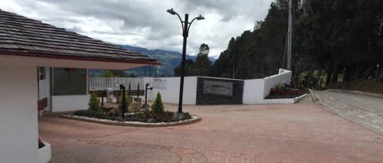 El lujoso condominio que comparten comandantes de la Policía El lujoso condominio que comparten comandantes de la Policía