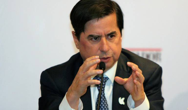El presidente no podrá crear impuestos para financiar el posconflicto