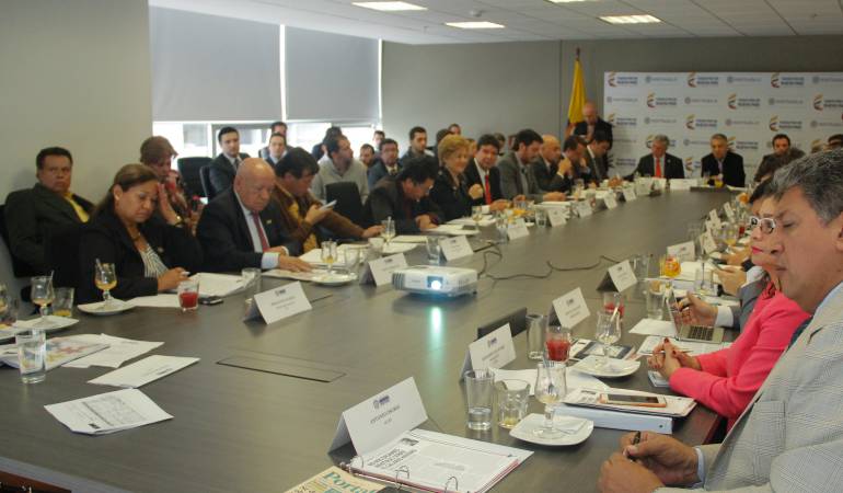 Salario mínimo Colombia: Empresarios ofrecen alza de 6,8% para el salario mínimo