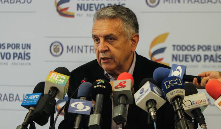 Salario mínimo Colombia: Gobierno dialogará directo con empresarios y trabajadores para acordar salario mínimo