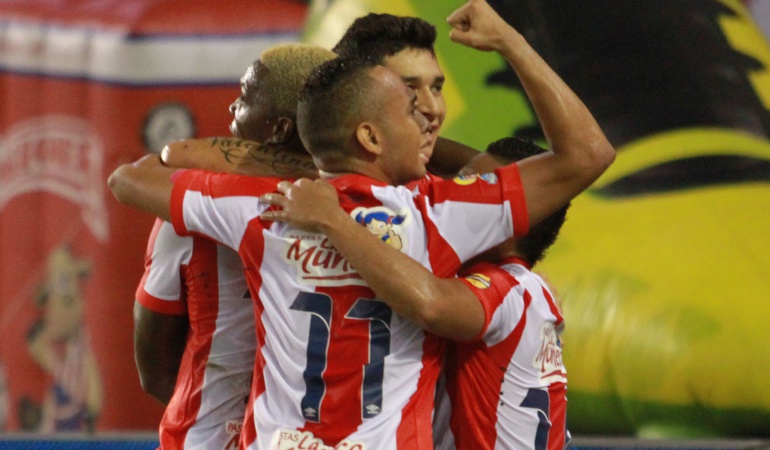 Junior saca ventaja y vence a Nacional en la primera gran final de la Liga Águila