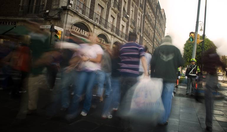 Los peligros que produce el placer de comprar y cómo dominarlo