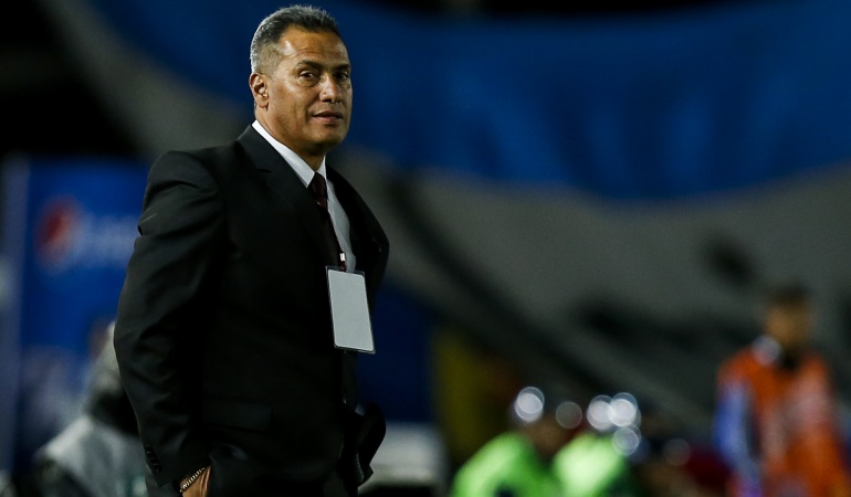 Hernán Torres perdió la final de fútbol costarricense ante Saprissa