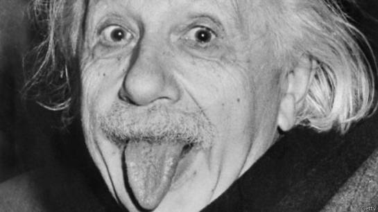Para algunos, las ideas de Albert Einstein representan la contribución más grande de la ciencia a la comprensión del universo. Para algunos, las ideas de Albert Einstein representan la contribución más grande de la ciencia a la comprensión del universo.