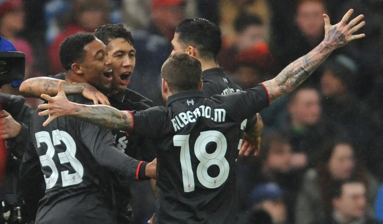 Liverpool derrotó al Stoke City y se acerca a la final de la Copa de la Liga
