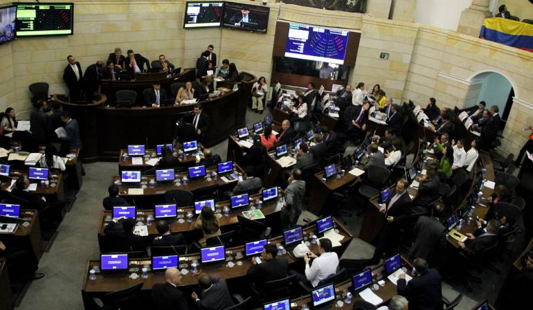 Reforma tributaria afectaría votación del plebiscito para la paz: liberales