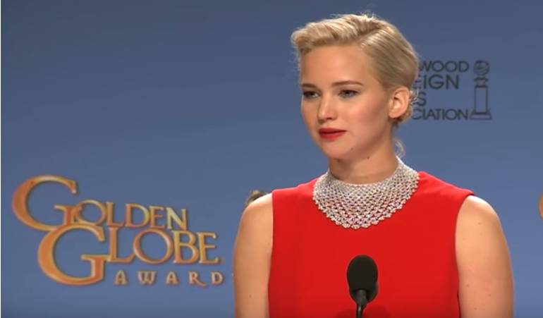 regaño de Jennifer Lawrence a periodista venezolano: Jennifer Lawrence “regaña” a un periodista durante los Premios Globo de Oro