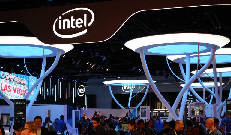 Intel cierra 2015 con un beneficio neto de 11.400 millones dólares: Intel cierra 2015 con un beneficio neto de 11.400 millones dólares