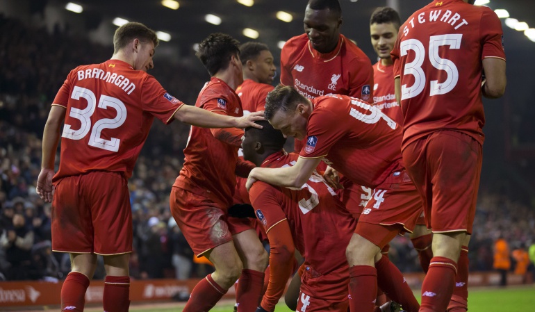 FA Cup: Liverpool y Tottenham cumplen y avanzan en la FA Cup